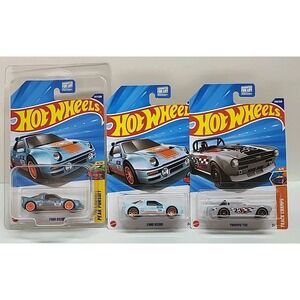 Hot Wheels 2025 Super TH‎ Ford RS200 Gulf - Mainline - Regular TH [Perfect Card]